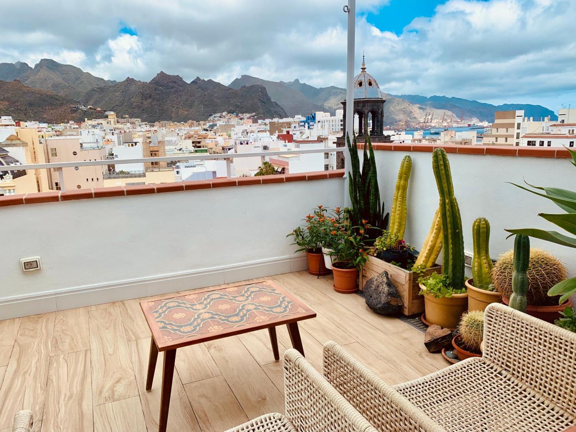 Atico Con Terraza, Vistas Panoramicas Y Parking Apartment ซานตาครูซ เด เตเนริเฟ ภายนอก รูปภาพ